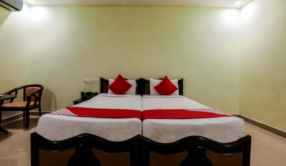 Hotel Meridian Grand Shamshabad Eksteriør billede